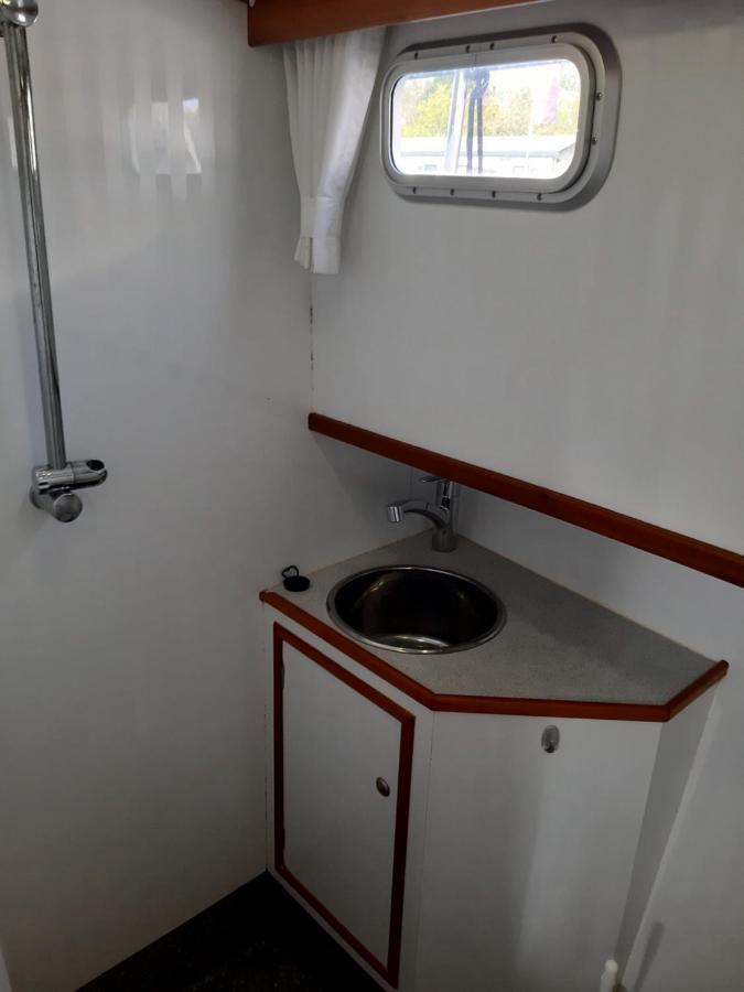 Motor Yacht Amazone Hotel Amsterdam Exterior foto